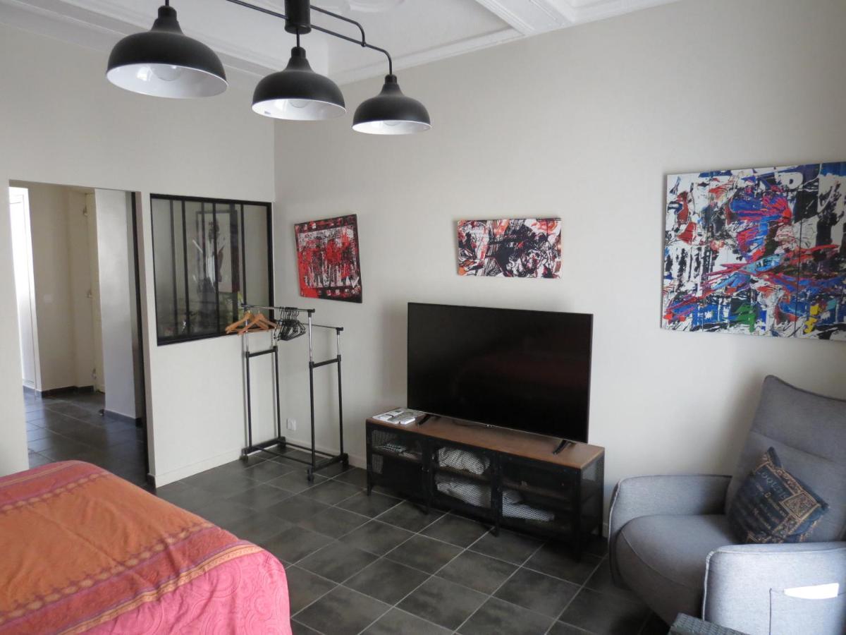 Appartement Avec Jardin Privatif Frejus Exterior photo