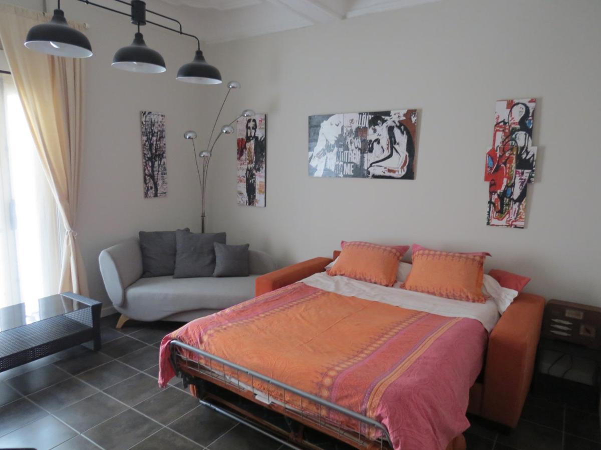 Appartement Avec Jardin Privatif Frejus Exterior photo